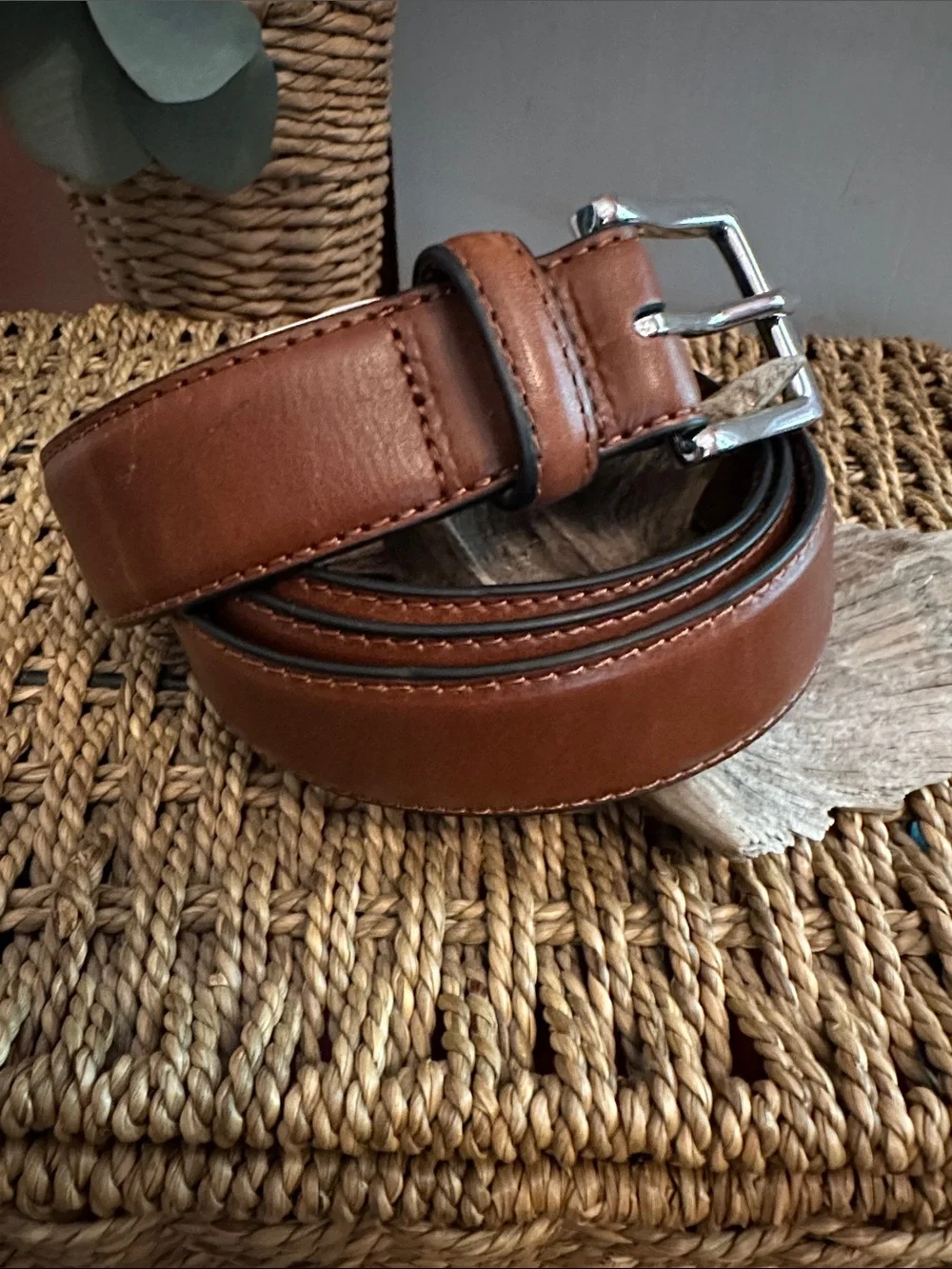 J. Crew Classic Brown Leather Men's 38 Silver Buckle belt